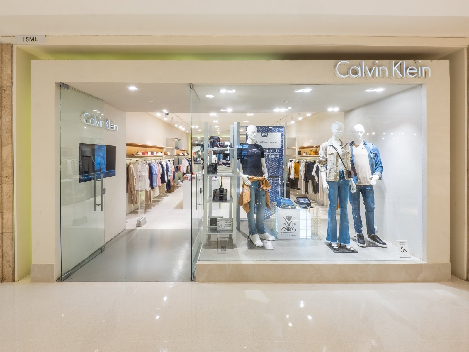 Calvin Klein Jeans - Beiramar Shopping - CA Guimarães Engenharia e