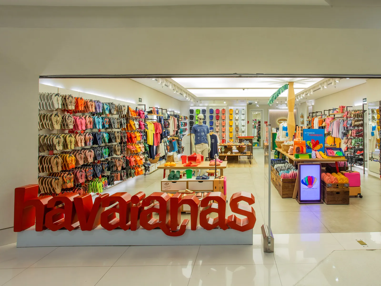 Conheça as Lojas do MorumbiShopping - HAVAIANAS