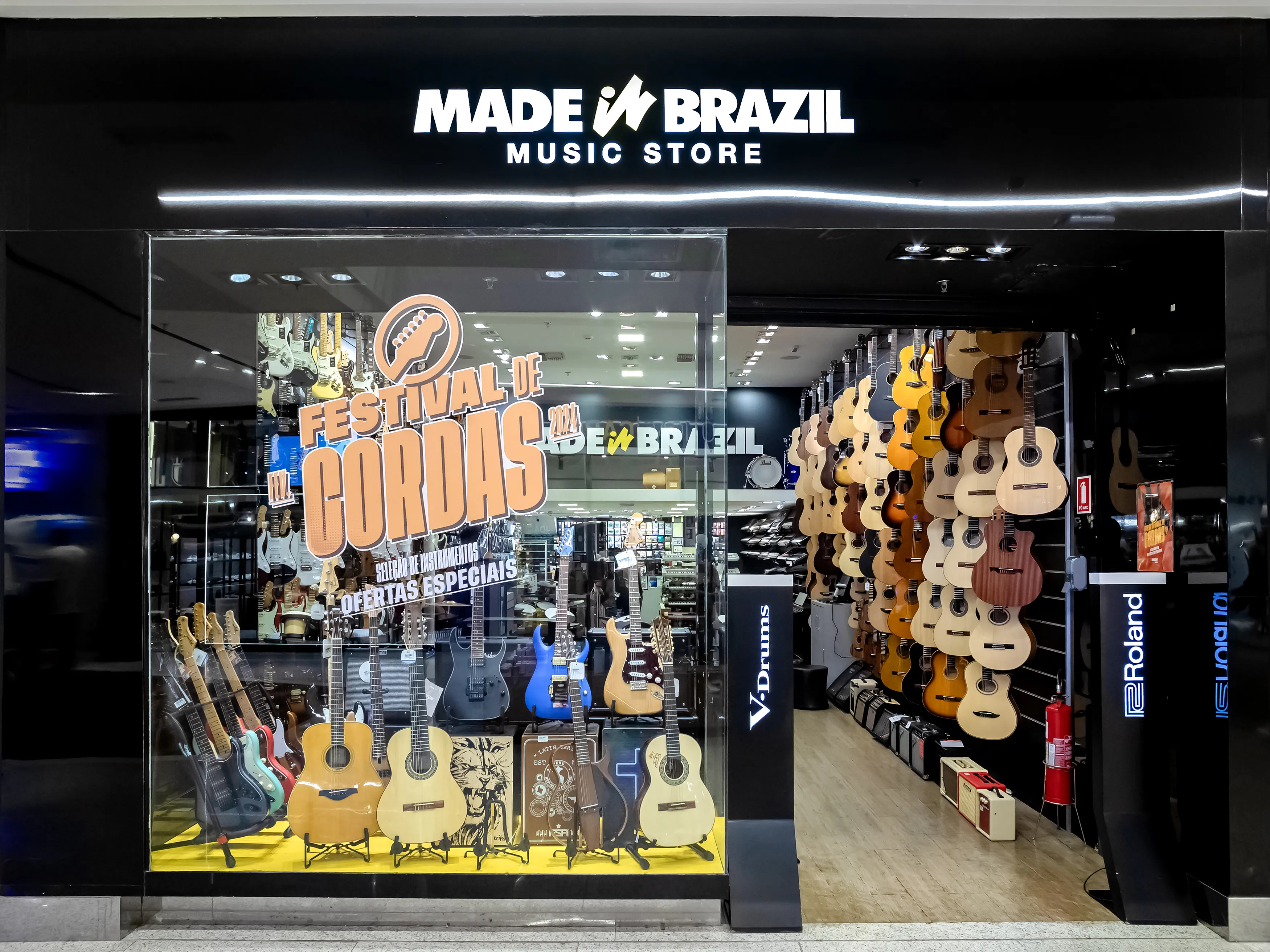 Brasil Store Lojas | ParkShopping - MADE IN BRAZIL MUSIC MEGASTORE