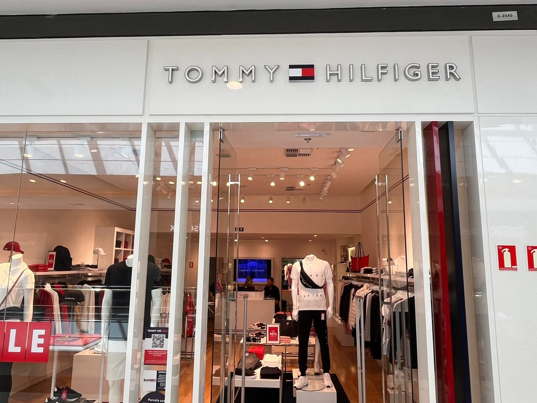 Conheça a maior variedade de lojas de Porto Alegre! - TOMMY HILFIGER