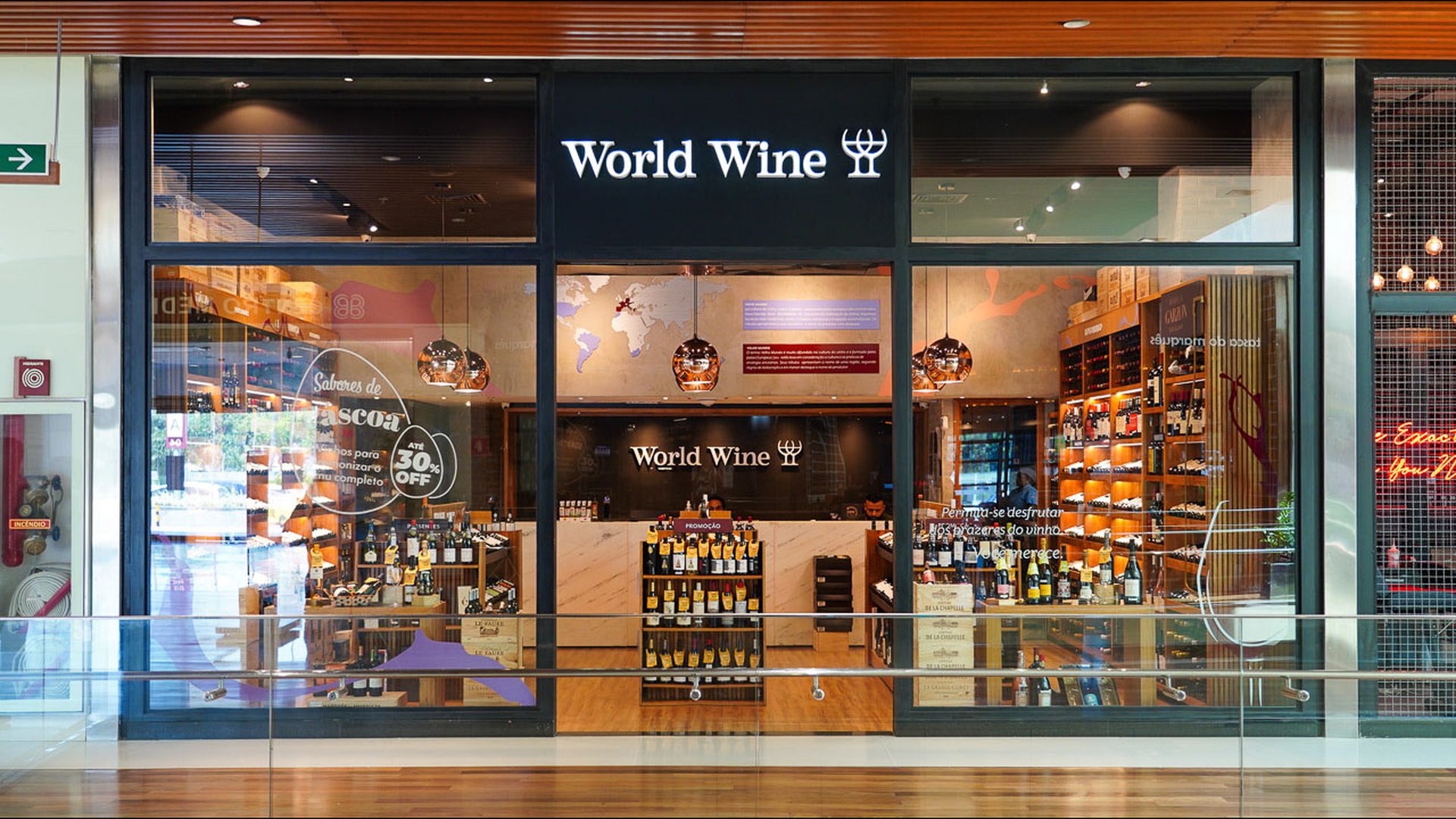 Foto do estabelecimento WORLD WINE