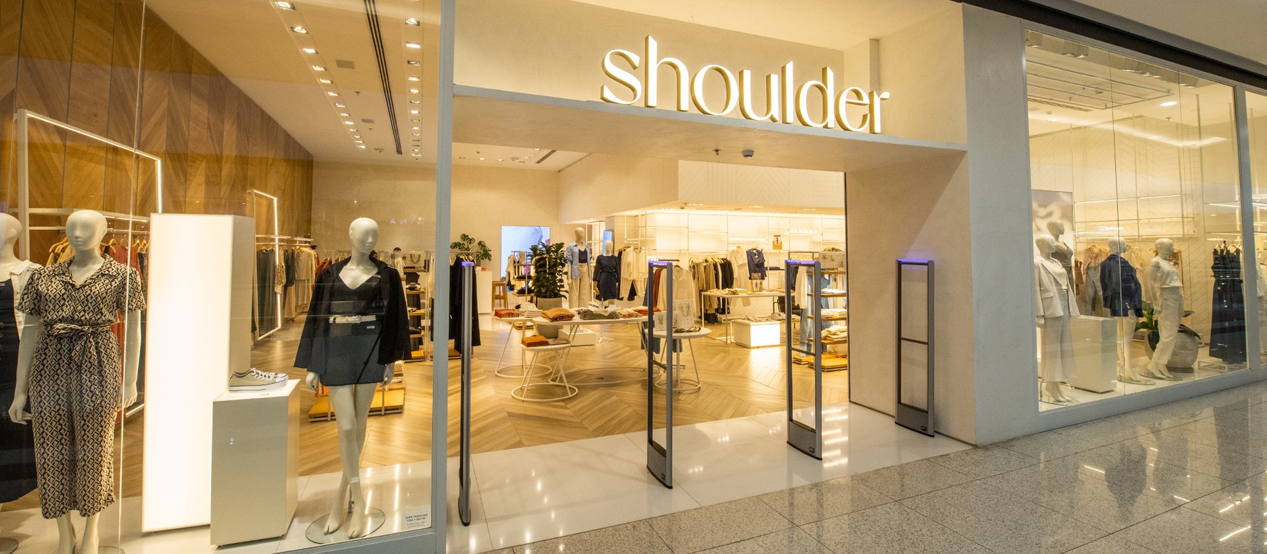 Lojas do Shopping c/ Grandes Marcas em SP – Shopping Anália - SHOULDER