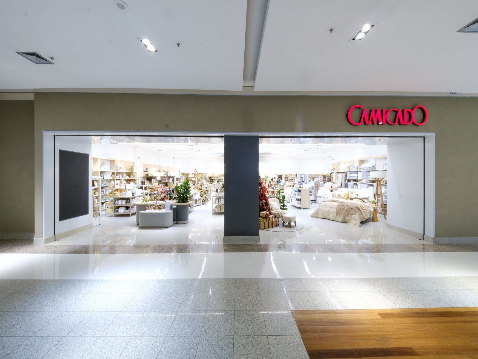 Lojas Conheça as Lojas do Morumbi Shopping CAMICADO