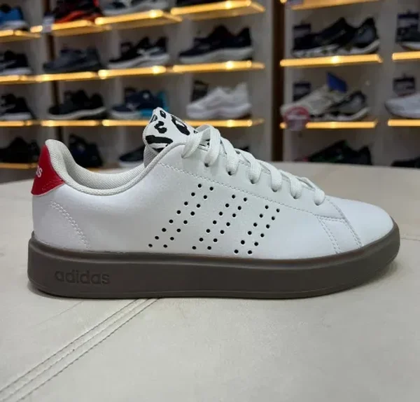 Tênis Adidas 