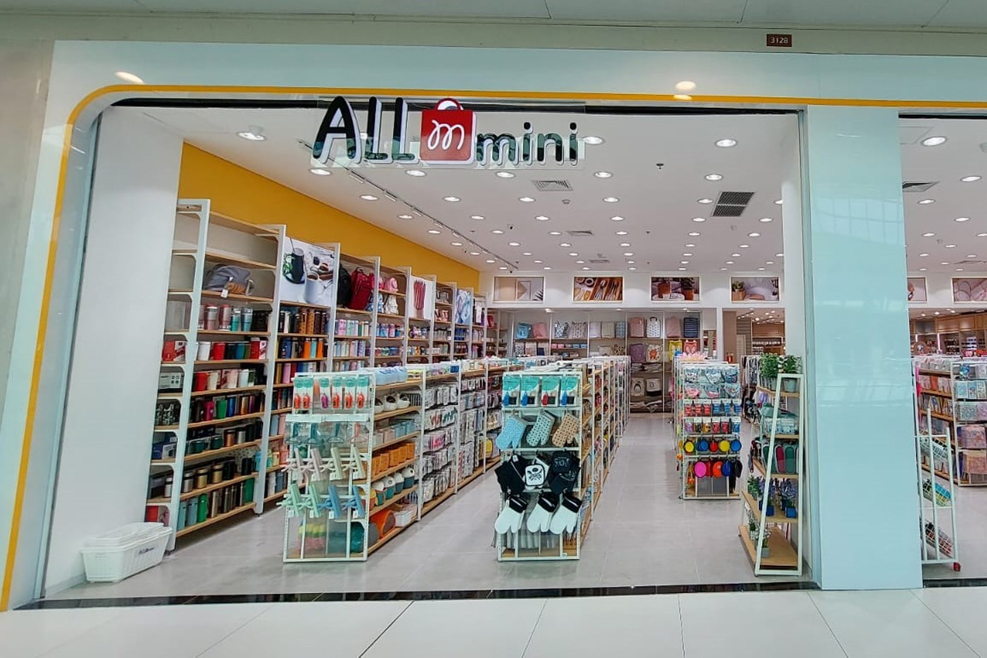 Foto do estabelecimento ALLMINI