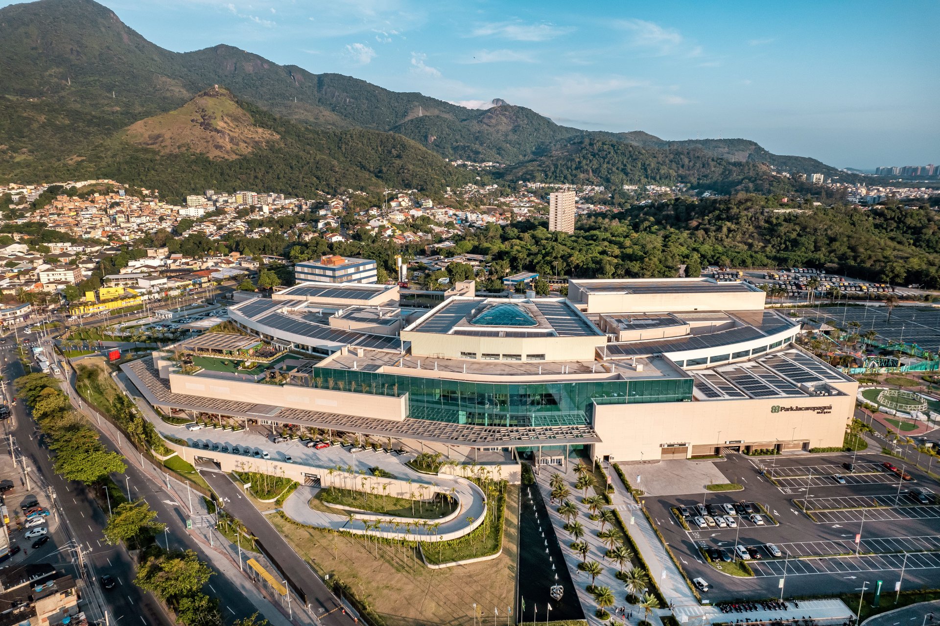 O Shopping  ParkJacarepaguá